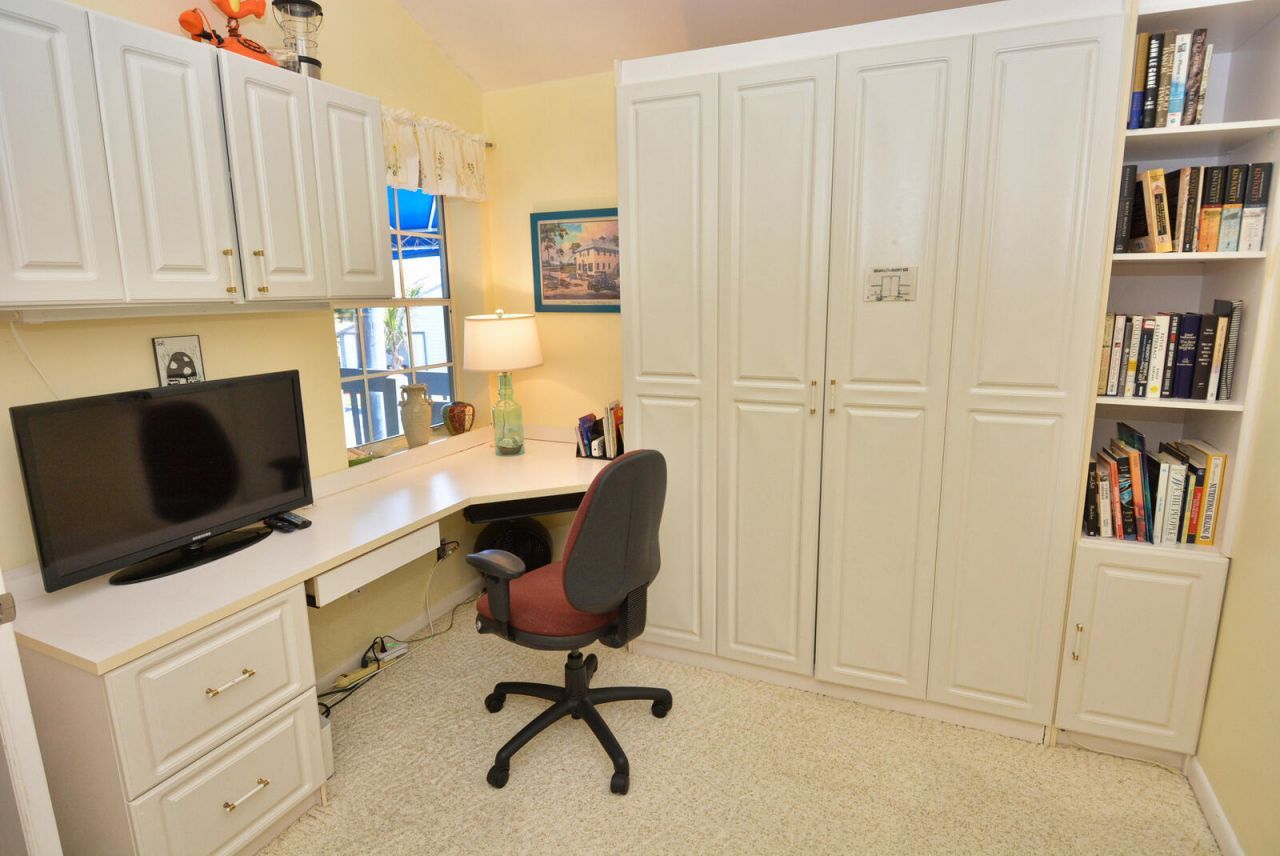 1555 NE Beacon Drive, Unit Apt 1006, Jensen Beach, FL 34957 Photo