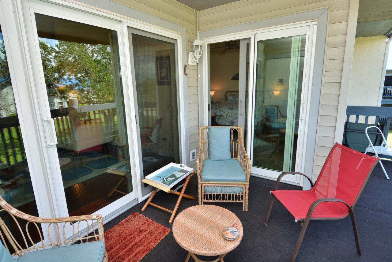 1555 NE Beacon Drive, Unit Apt 1006, Jensen Beach, FL 34957 Photo