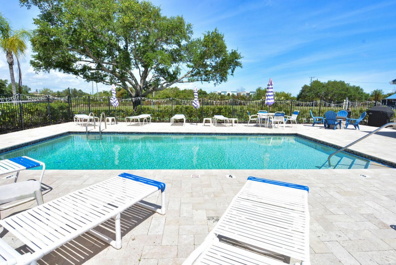 1555 NE Beacon Drive, Unit Apt 1006, Jensen Beach, FL 34957 Photo