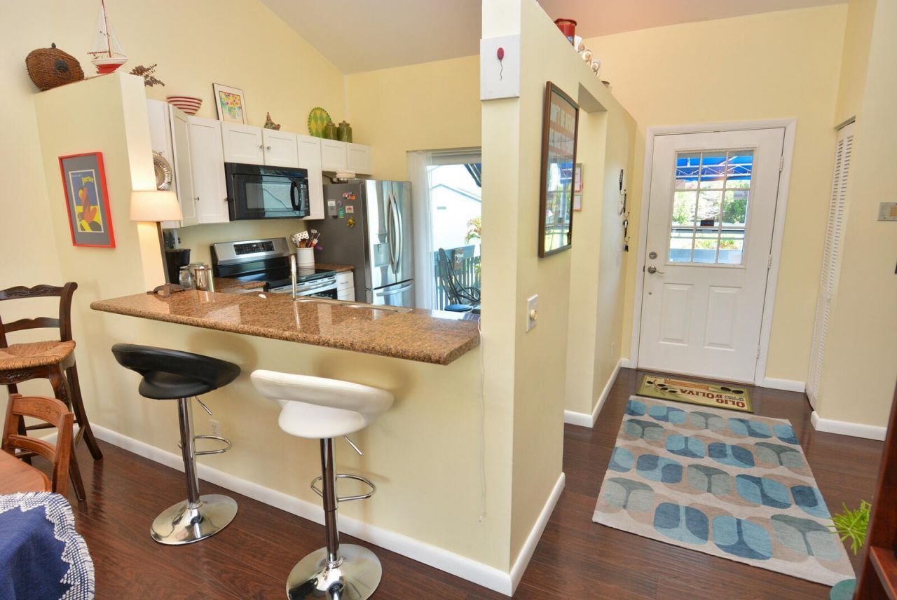 1555 NE Beacon Drive, Unit Apt 1006, Jensen Beach, FL 34957 Photo