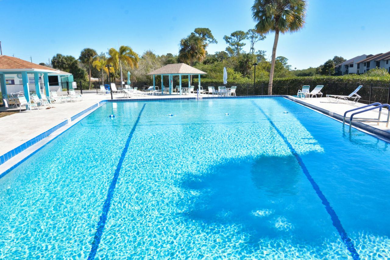 1555 NE Beacon Drive, Unit Apt 1006, Jensen Beach, FL 34957 Photo