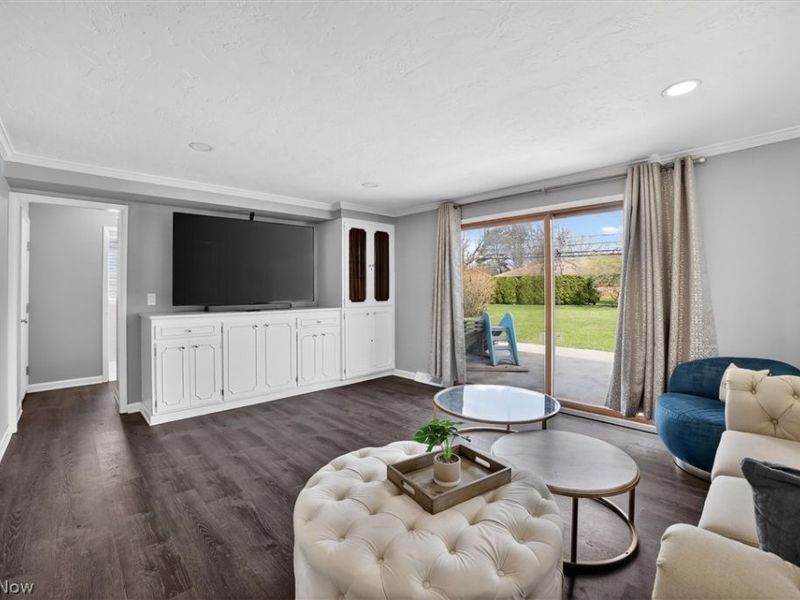 1905 Camberly Drive, Cleveland, OH 44124 Photo 13