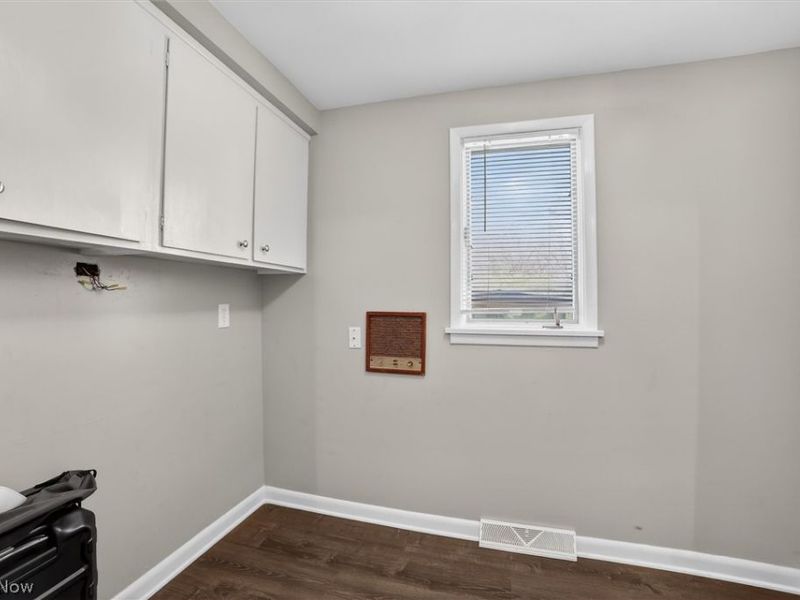 1905 Camberly Drive, Cleveland, OH 44124 Photo 16