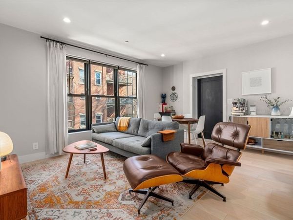 3 S Whitney, Unit 4, Boston, MA 02120