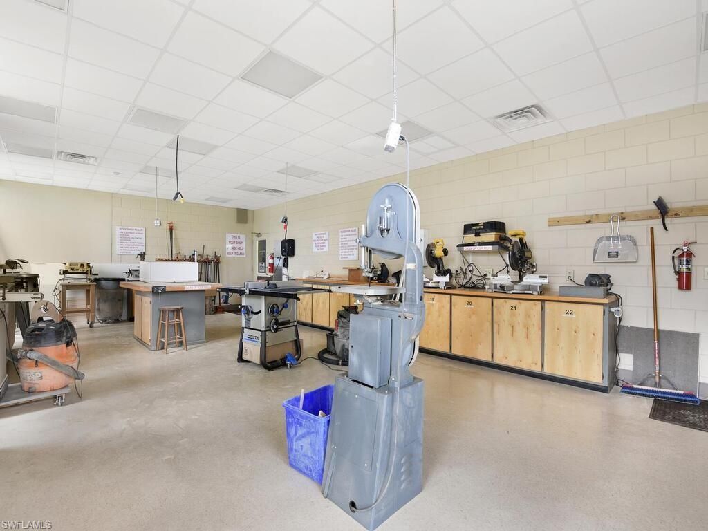 13191 Oakmont Dr, Unit 1, Fort Myers, FL 33907 Photo