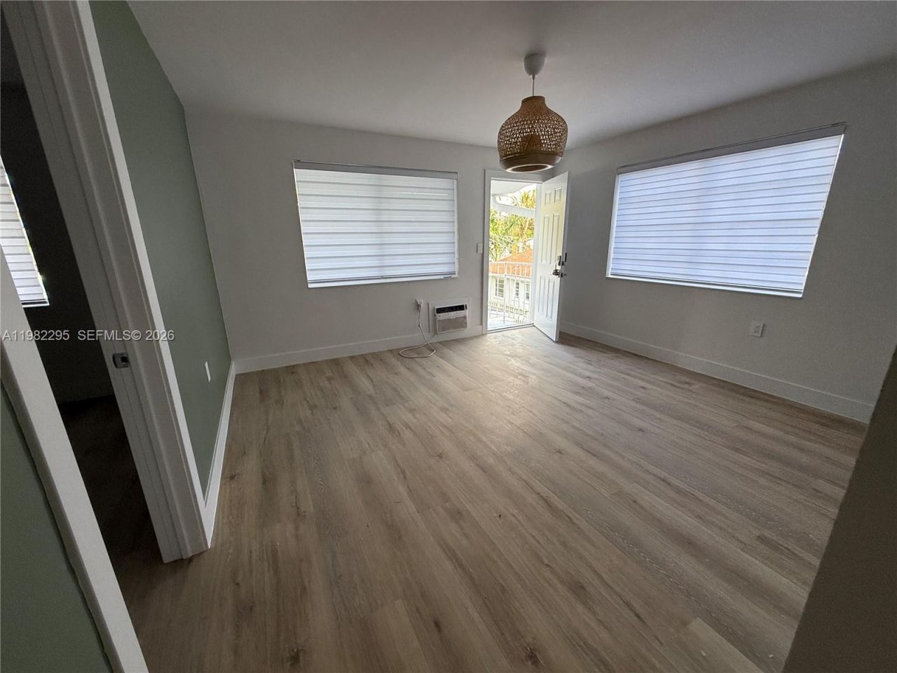 1300 NE 110th St, Unit 8, Miami, FL 33161 Photo