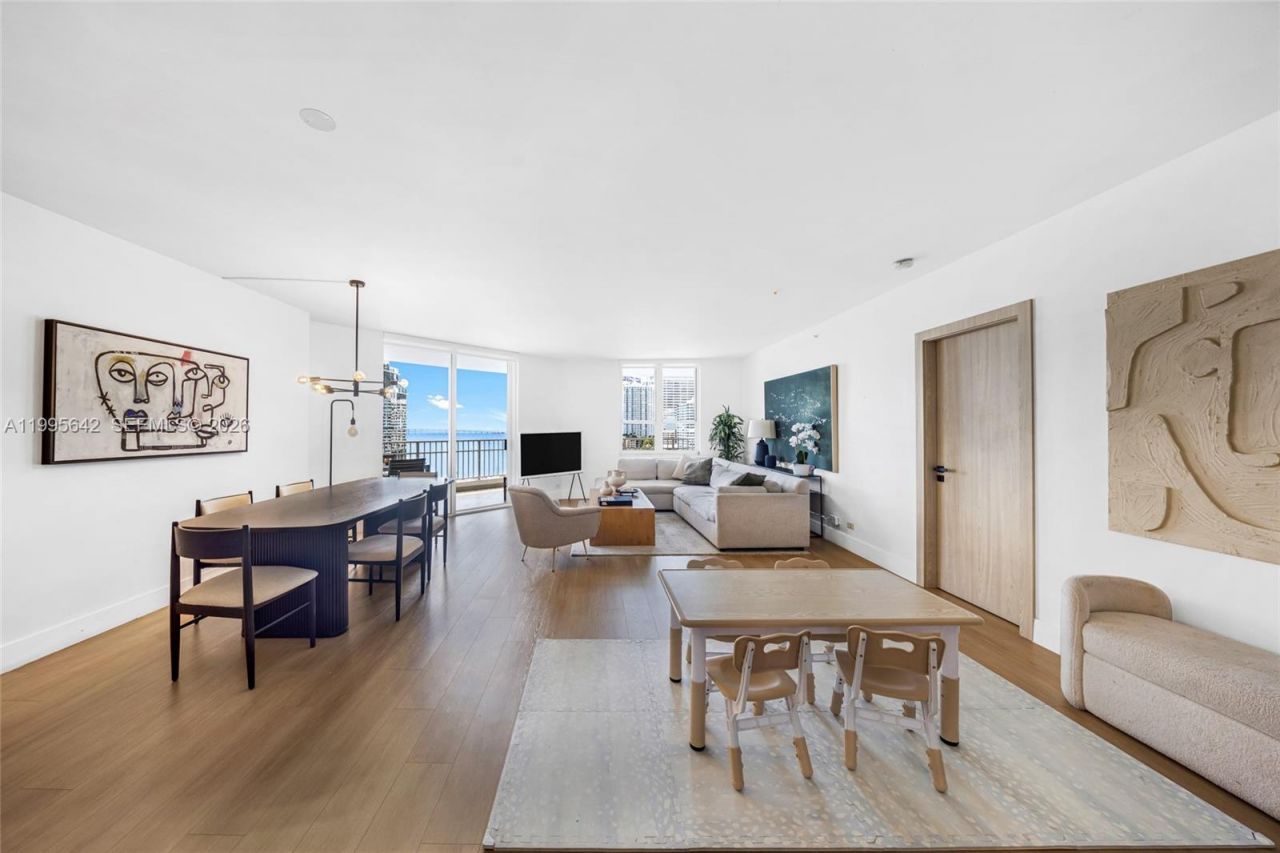 701 Brickell Key Blvd, Unit 1112, Miami, FL 33131 Photo