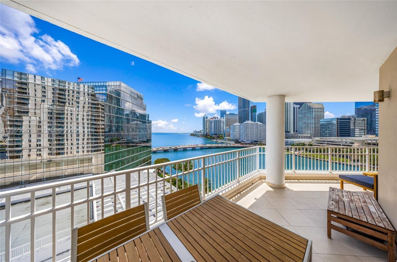 701 Brickell Key Blvd, Unit 1112, Miami, FL 33131 Photo