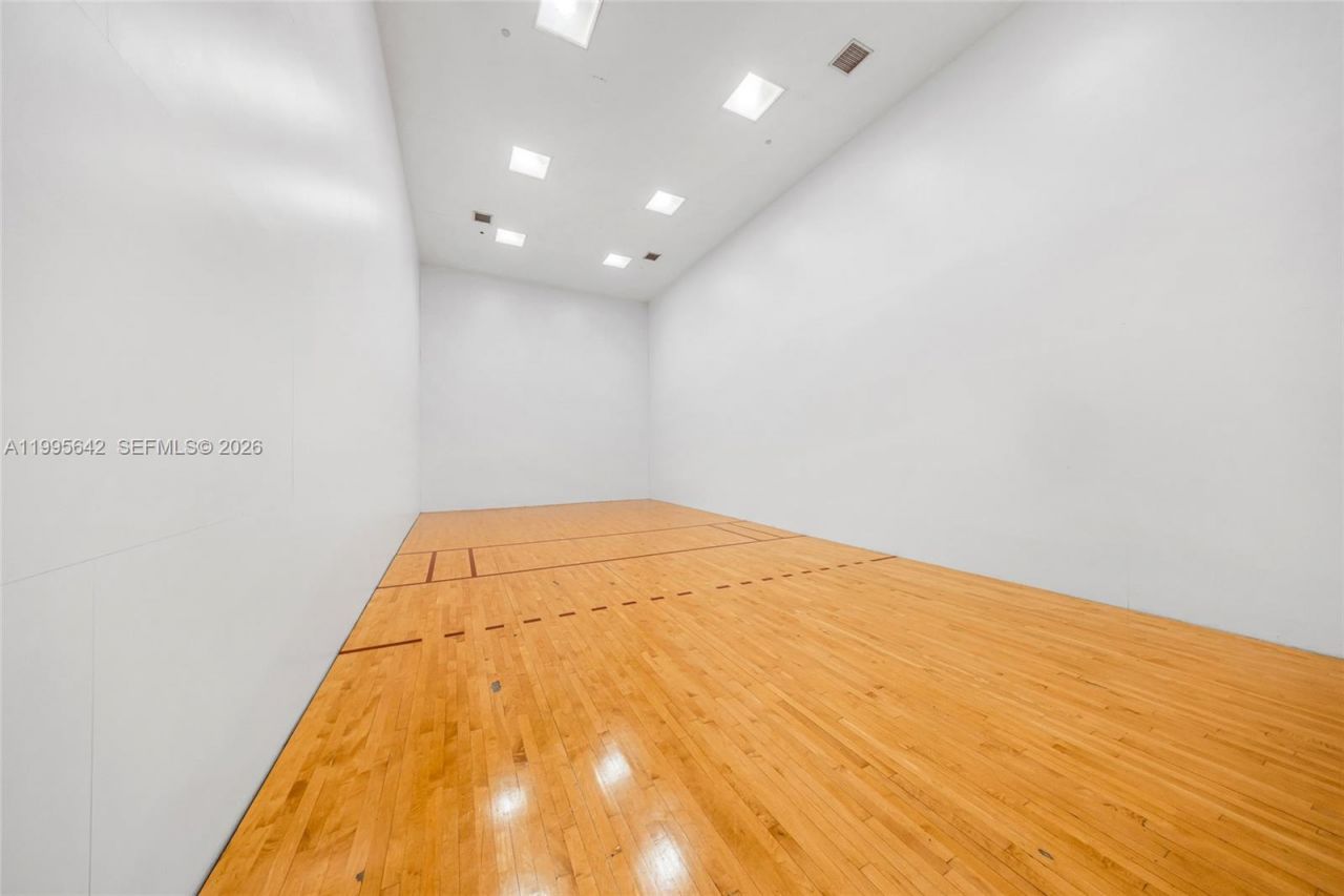 701 Brickell Key Blvd, Unit 1112, Miami, FL 33131 Photo