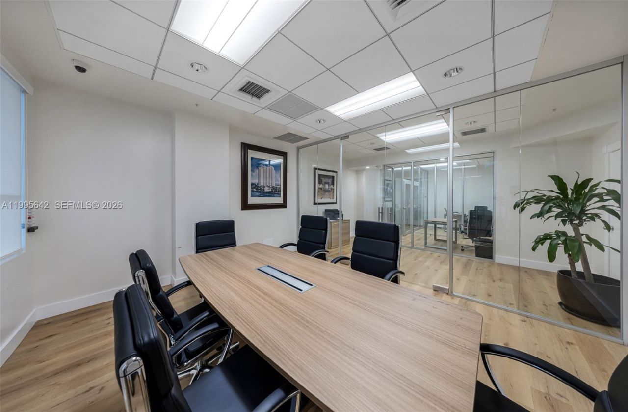 701 Brickell Key Blvd, Unit 1112, Miami, FL 33131 Photo