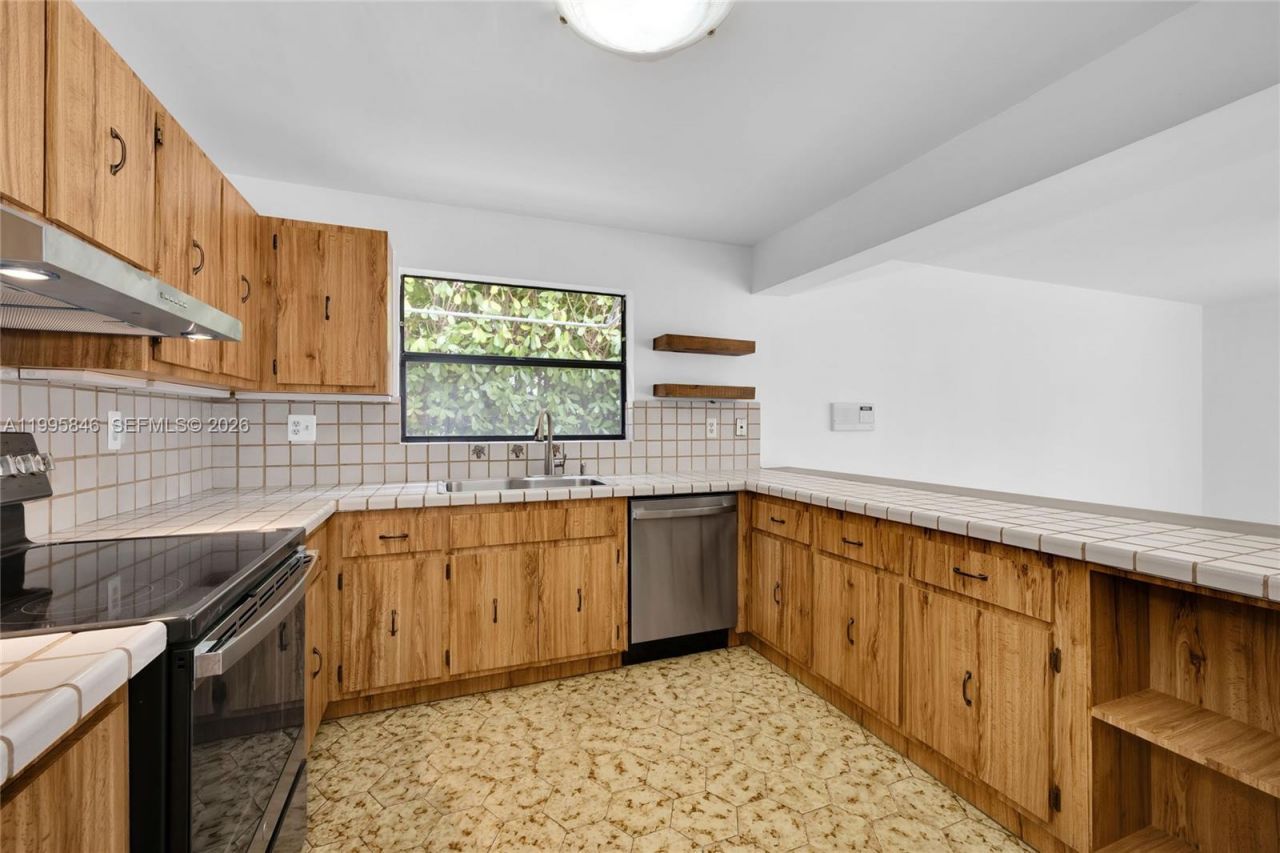 1240 Ortega Ave, Coral Gables, FL 33134 Photo