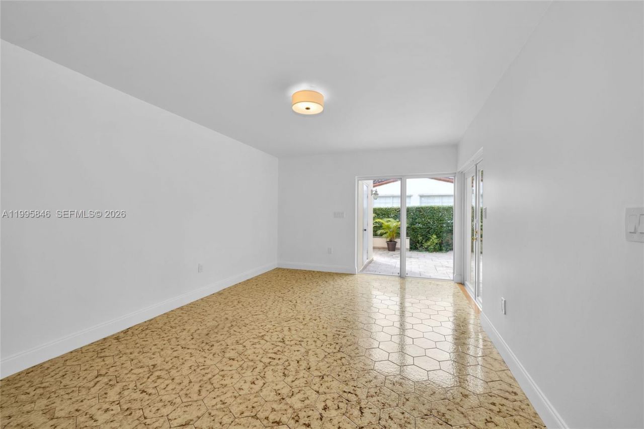 1240 Ortega Ave, Coral Gables, FL 33134 Photo