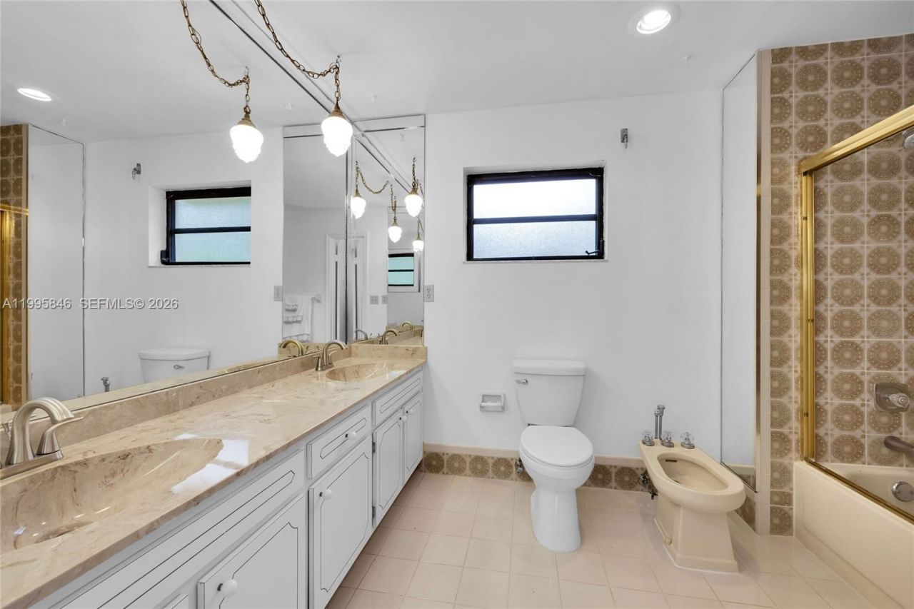 1240 Ortega Ave, Coral Gables, FL 33134 Photo