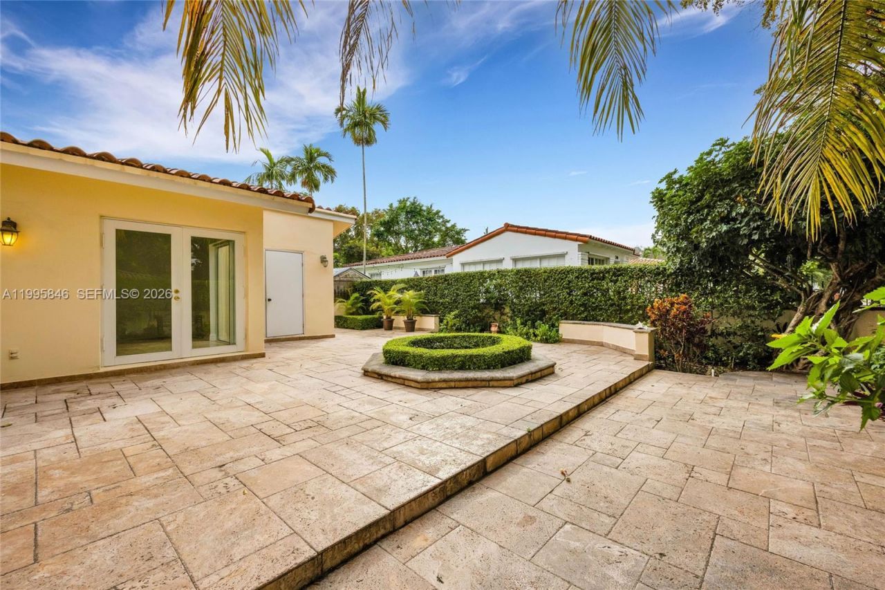 1240 Ortega Ave, Coral Gables, FL 33134 Photo