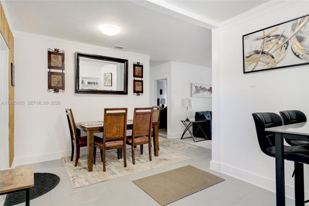 1283 NW 45th St, Miami, FL 33142 Photo