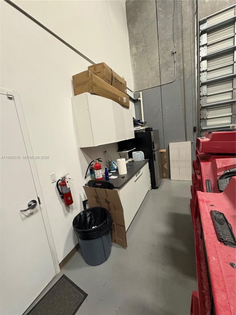 10893 NW 17th St , Unit 130, Sweetwater, FL 33172 Photo