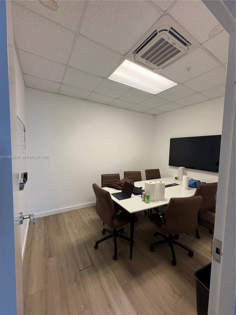 10893 NW 17th St , Unit 130, Sweetwater, FL 33172 Photo