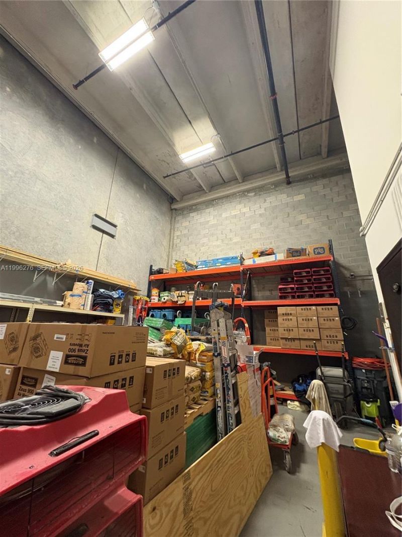 10893 NW 17th St , Unit 130, Sweetwater, FL 33172 Photo