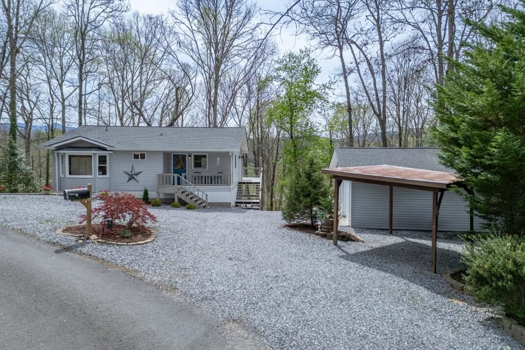 1682 Settlement Road, Young Harris, GA 30582 Main Photo