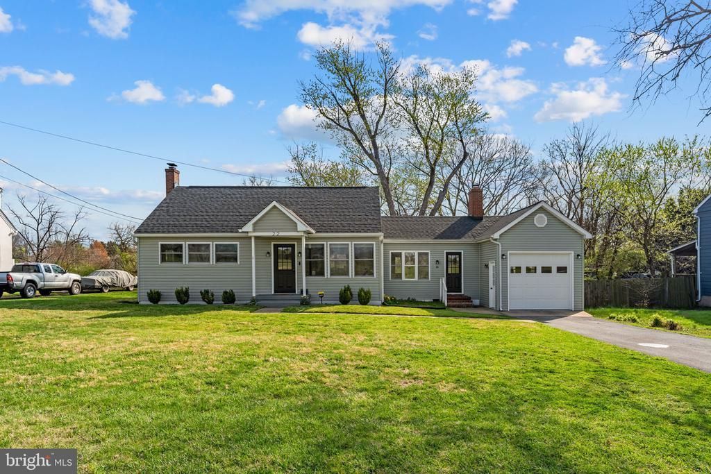 22 Jack Enders Boulevard, Berryville, VA 22611 Main Photo