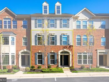 42227 PIEBALD SQUARE, ALDIE, VA 20105