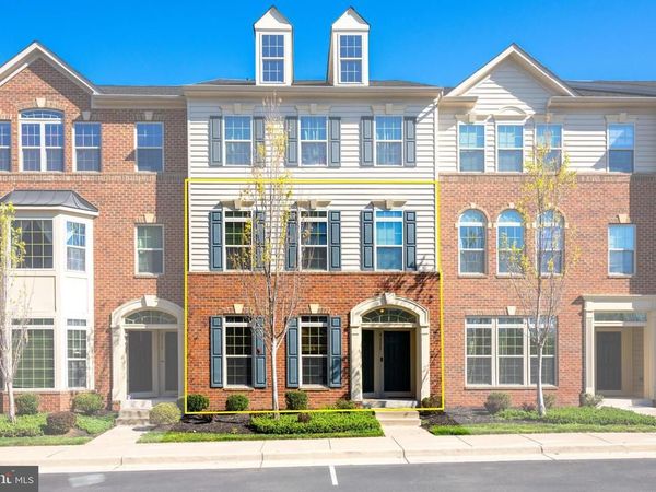 42227 PIEBALD SQUARE, ALDIE, VA 20105