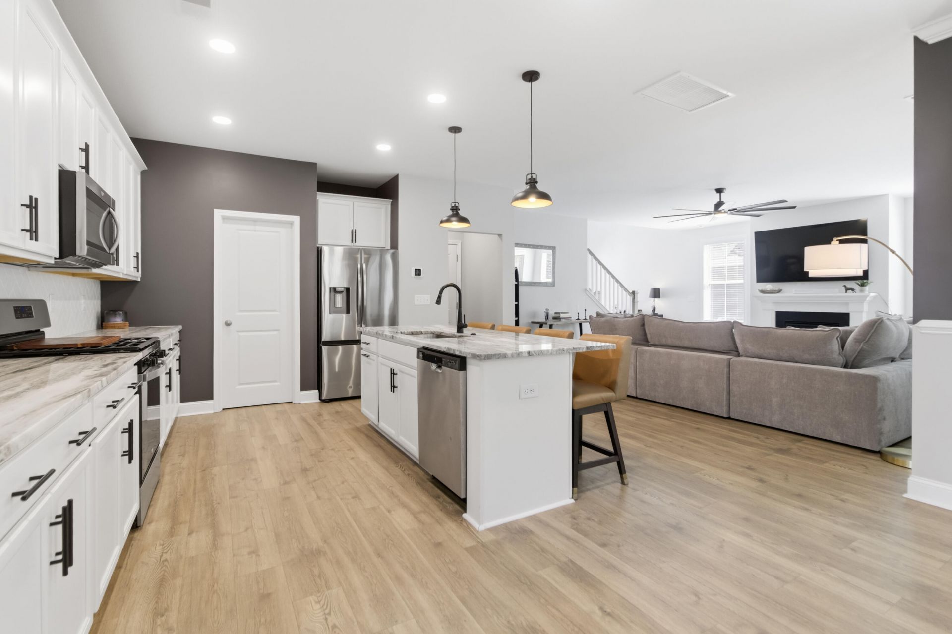 107 Abbey Terrace Road Photo 13