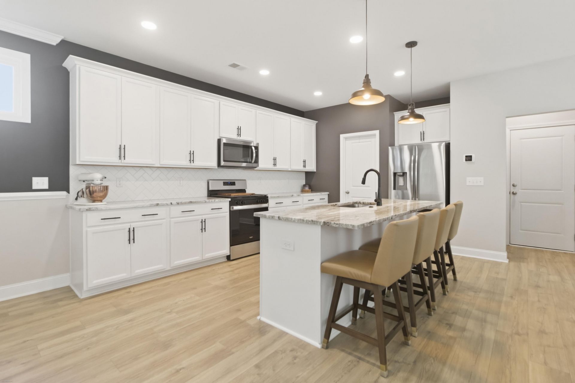 107 Abbey Terrace Road Photo 16