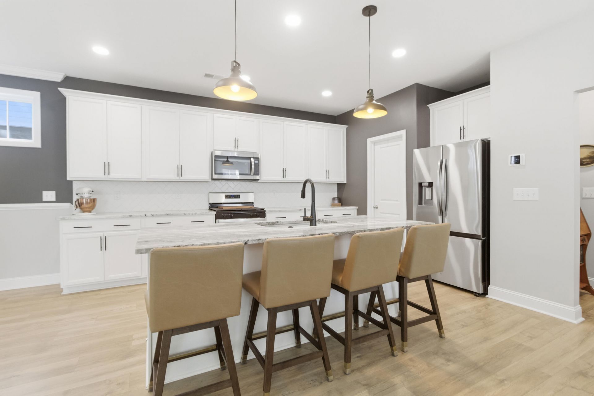 107 Abbey Terrace Road Photo 18