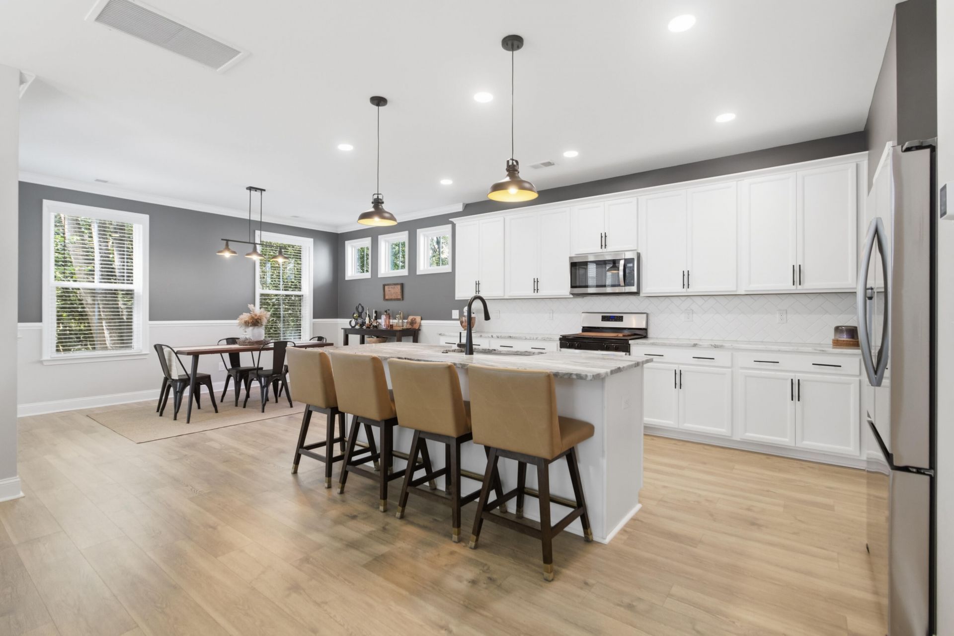 107 Abbey Terrace Road Photo 35