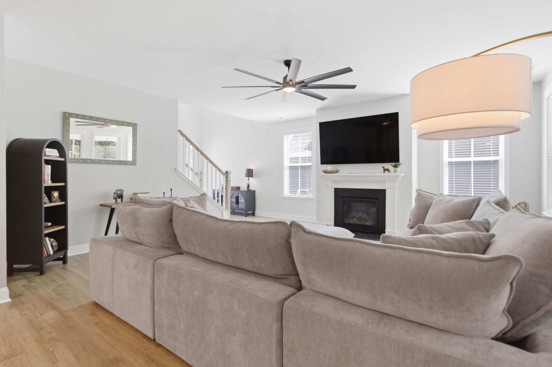 107 Abbey Terrace Road Photo 53