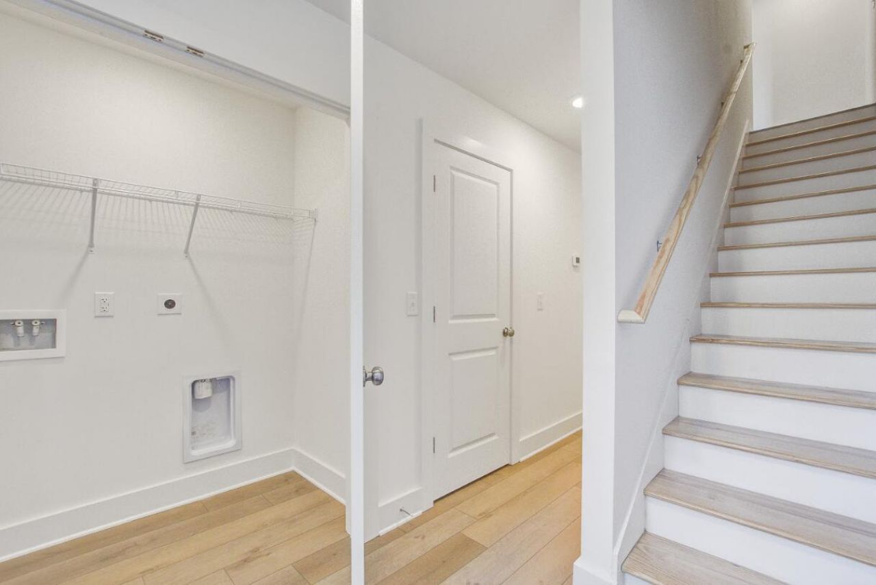 2161 W Jimtown Drive Photo 24