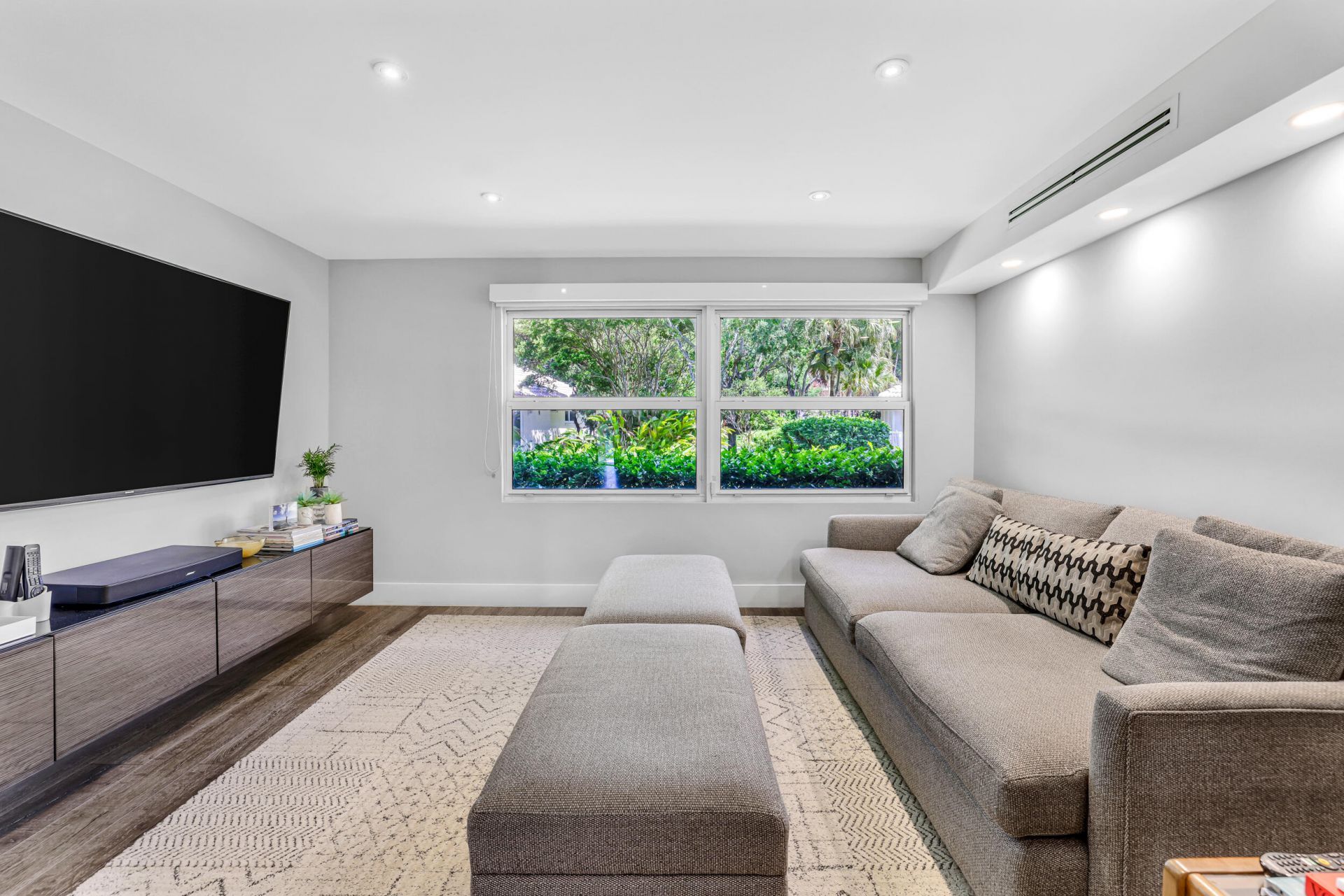 908 Cypress Grove Drive, Pompano Beach, FL 33069 Photo