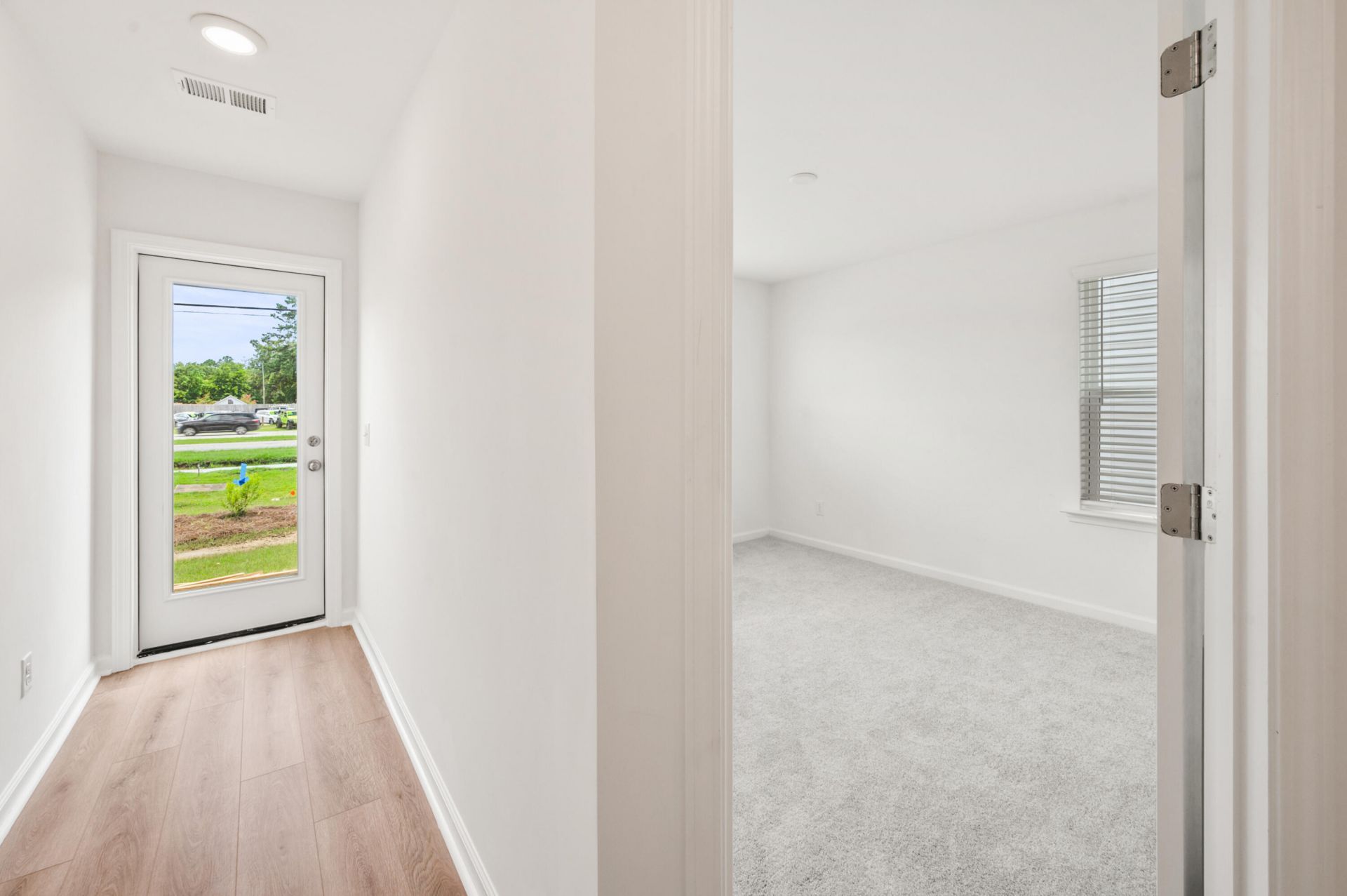 4633 Forest Hills Drive Photo 17