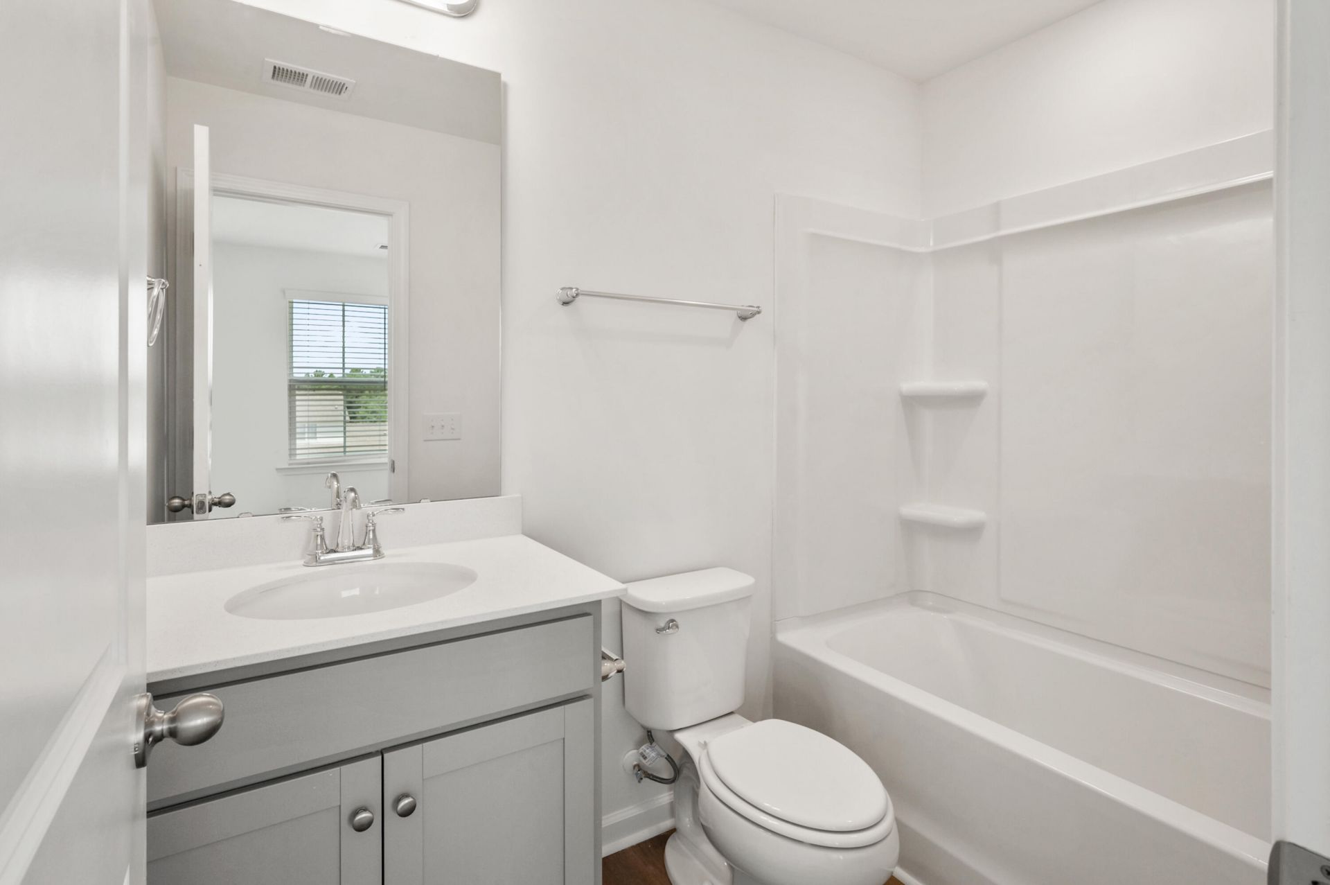 4633 Forest Hills Drive Photo 20