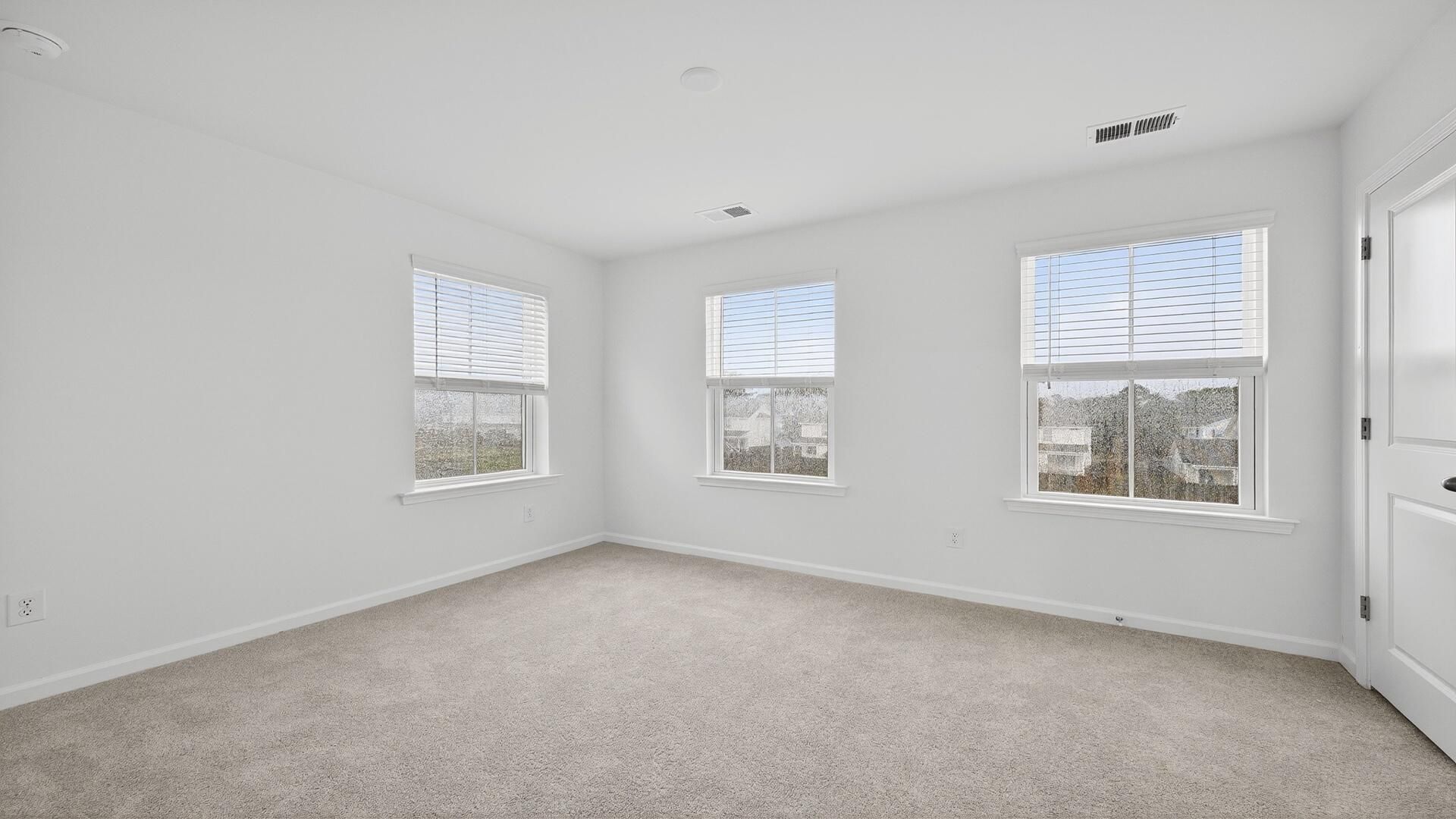 4633 Forest Hills Drive Photo 27