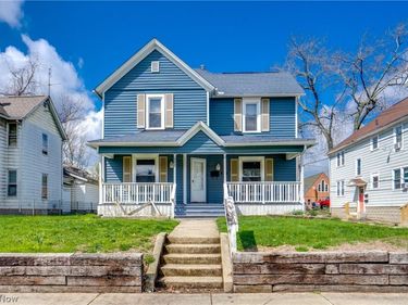 242 5th Street NW, Barberton, OH 44203