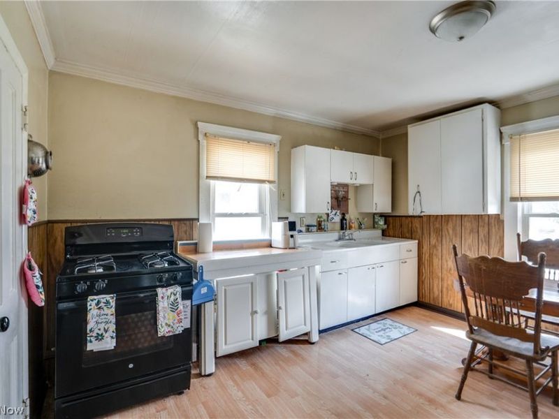 242 5th Street NW, Barberton, OH 44203 Photo 16