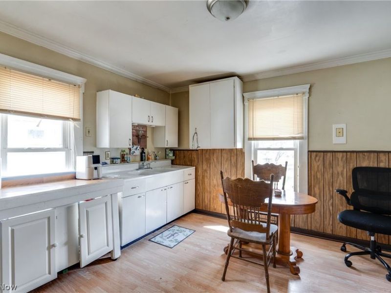 242 5th Street NW, Barberton, OH 44203 Photo 17