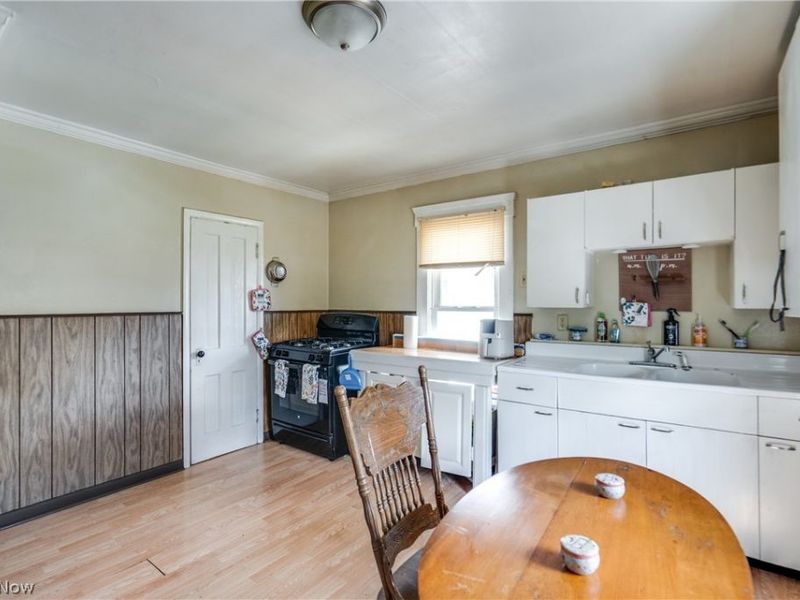 242 5th Street NW, Barberton, OH 44203 Photo 19