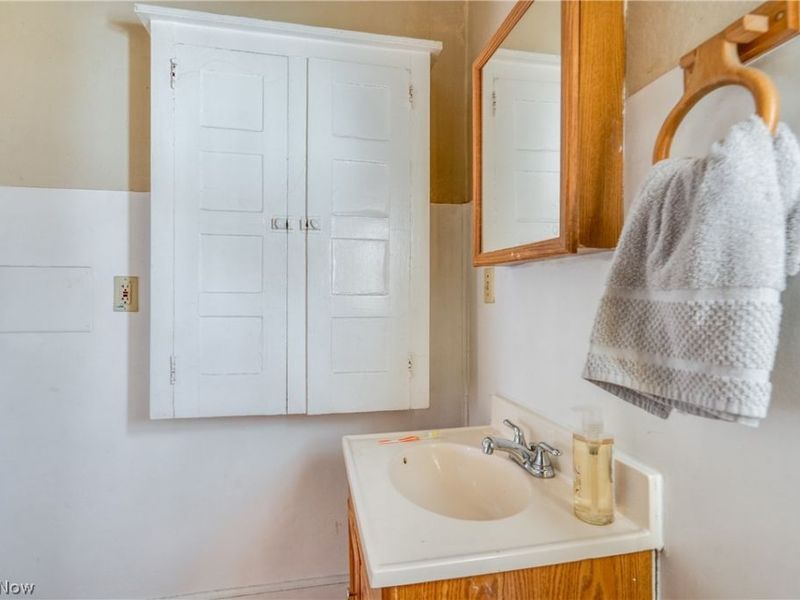 242 5th Street NW, Barberton, OH 44203 Photo 20