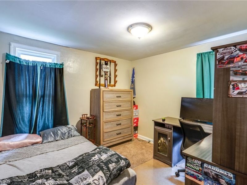 242 5th Street NW, Barberton, OH 44203 Photo 7