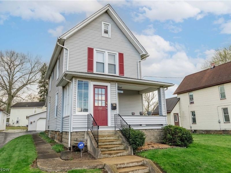 1521 Tremont Avenue SW, Massillon, OH 44647 Photo 1