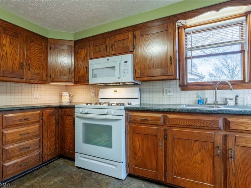 1521 Tremont Avenue SW, Massillon, OH 44647 Photo 15