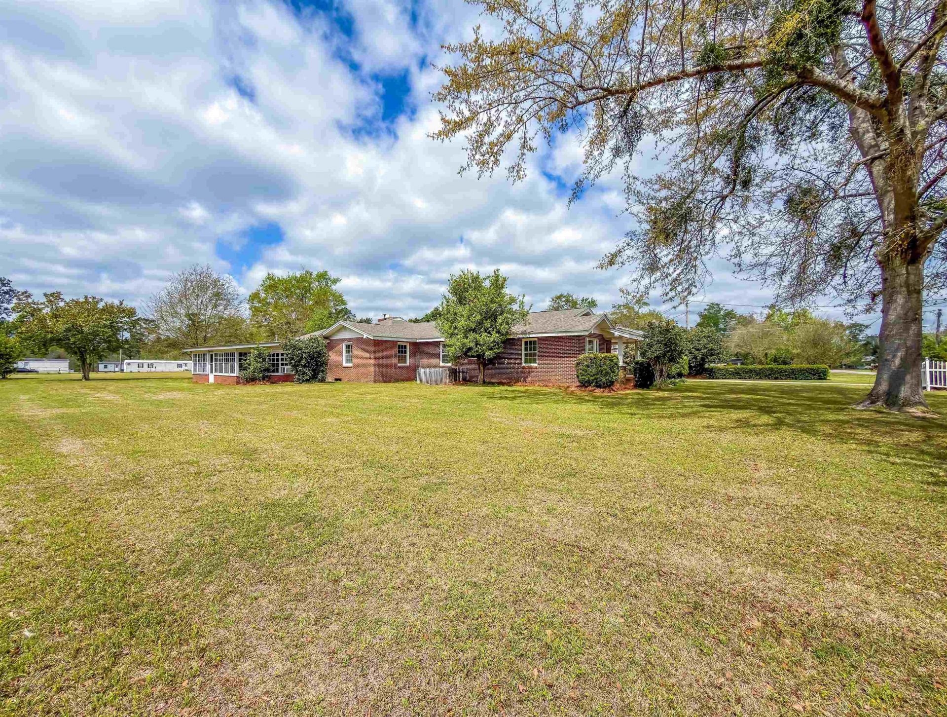 15870 SE Pear Street, Blountstown, FL 32424 Photo