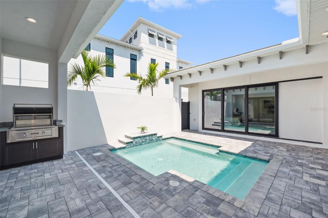 5932 Red Mangrove Lane, Bradenton, FL 34210 Photo