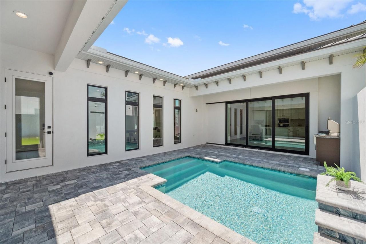 5932 Red Mangrove Lane, Bradenton, FL 34210 Photo