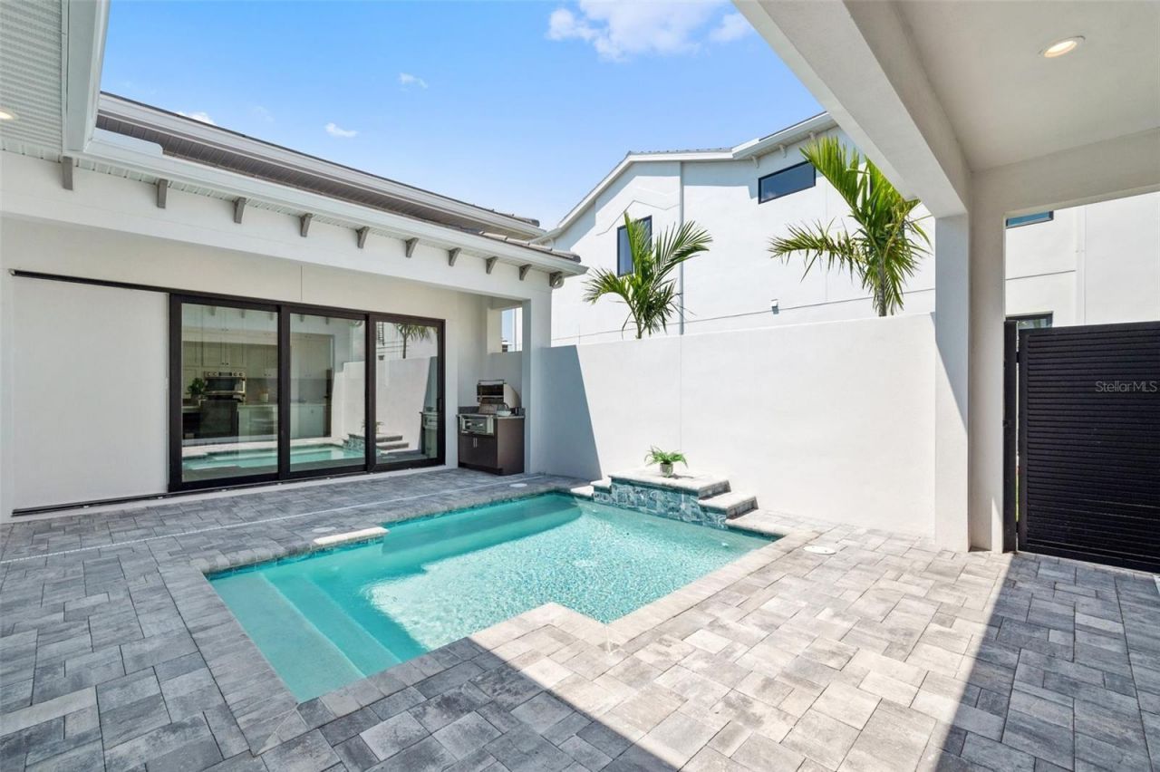 5932 Red Mangrove Lane, Bradenton, FL 34210 Photo