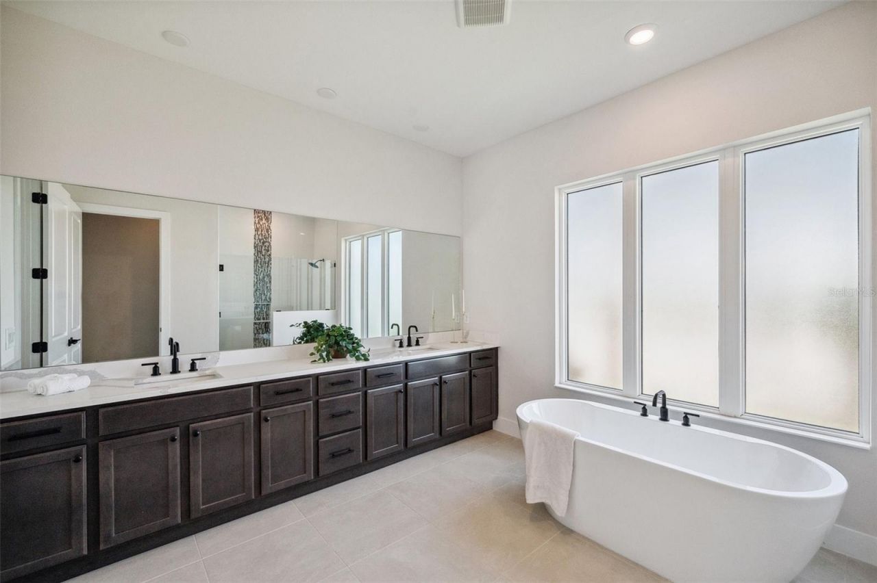 5932 Red Mangrove Lane, Bradenton, FL 34210 Photo