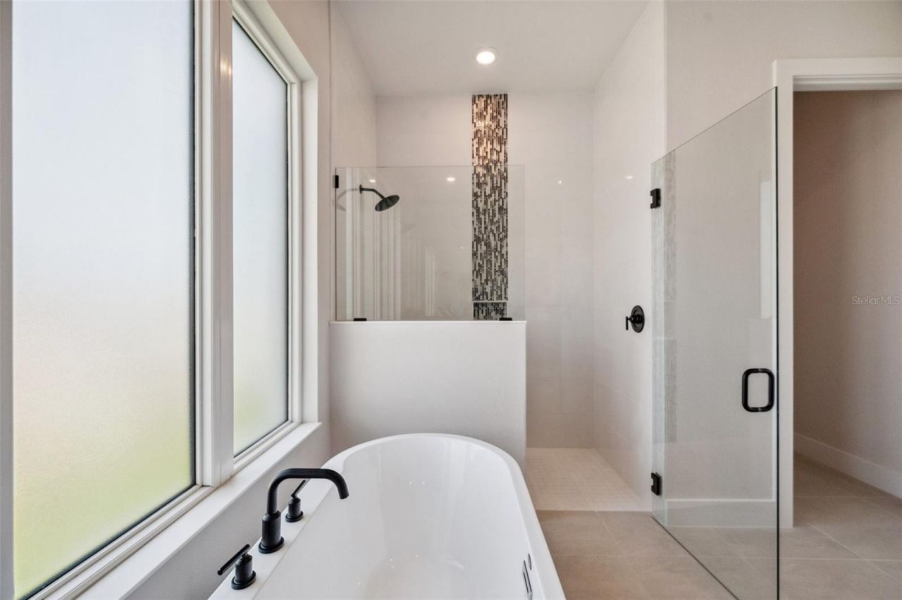 5932 Red Mangrove Lane, Bradenton, FL 34210 Photo